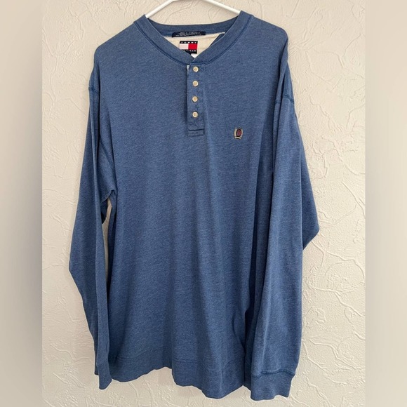 Vintage Tommy Hilfiger Mens Henley LONGSLEEVE SHIRT Size XL Blue Embroidered - Picture 1 of 5